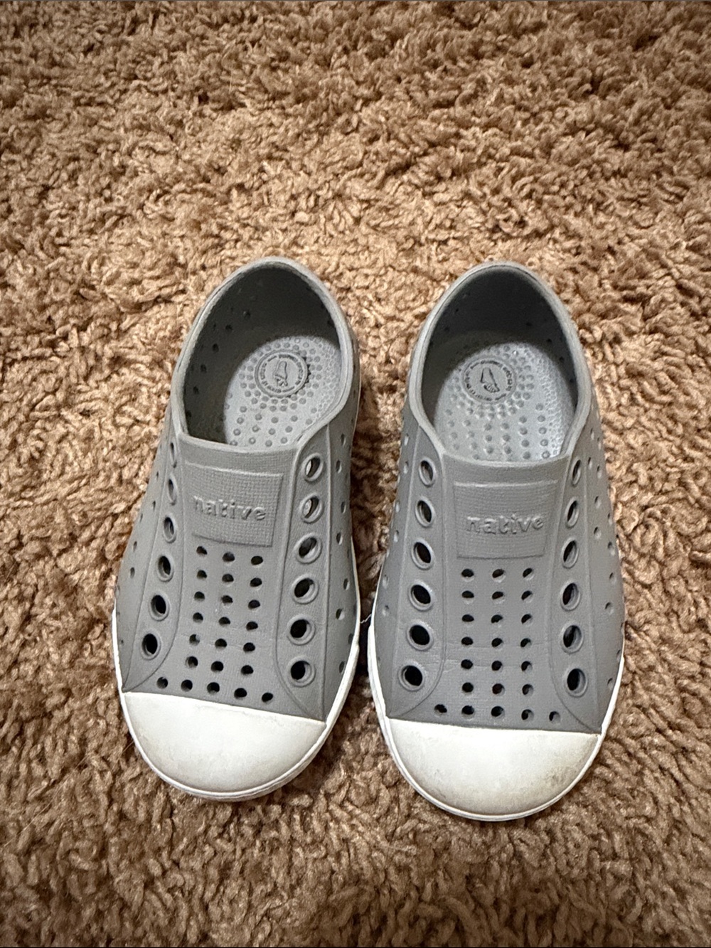 Native Kids Water Shoes Slip-On in Gray with White Toecaps